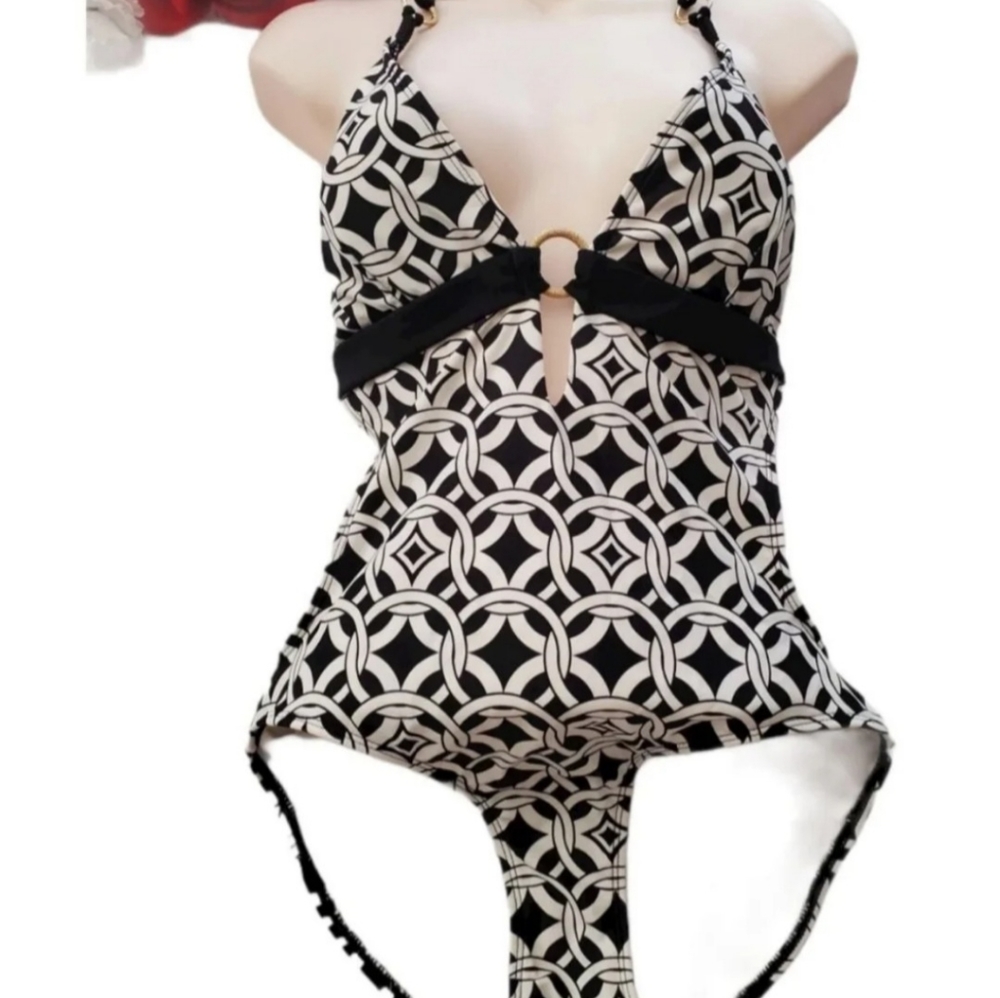 One piece swimsuit